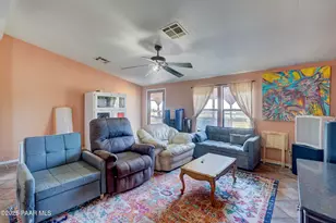 25055 N Naples St, Paulden, AZ 86334 - Photo 17