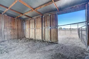 25055 N Naples St, Paulden, AZ 86334 - Photo 45