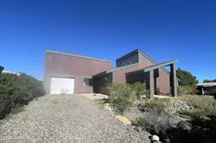 17288 E Lakeview Ct, Mayer, AZ 86333 - Photo 1