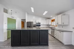 4250 N Cholla Dr, Prescott Valley, AZ 86314 - Photo 9