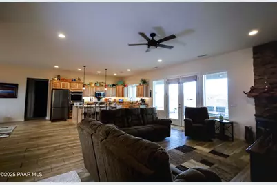 9860 N Loper Road, Prescott Valley, AZ 86315 - Photo 27