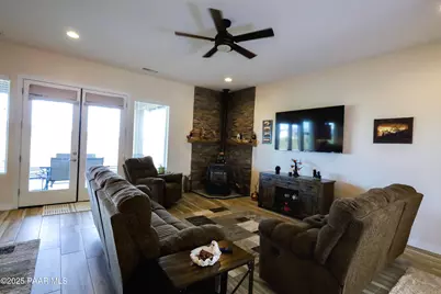 9860 N Loper Road, Prescott Valley, AZ 86315 - Photo 23