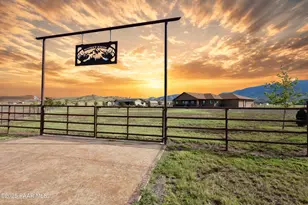 9860 N Loper Rd, Prescott Valley, AZ 86315 - Photo 3