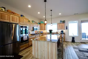 9860 N Loper Rd, Prescott Valley, AZ 86315 - Photo 11