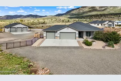 14210 E Bear Grass Court, Prescott Valley, AZ 86315 - Photo 1