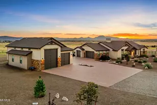 10401 E Desert Winds Way, Prescott Valley, AZ 86315 - Photo 11