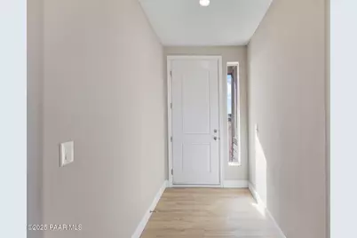 1216 E Saddlebum Trail, Paulden, AZ 86334 - Photo 5