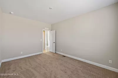 1216 E Saddlebum Trail, Paulden, AZ 86334 - Photo 27