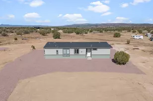 1216 E Saddlebum Trail, Paulden, AZ 86334 - Photo 35