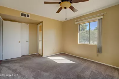 20429 E Hereford Drive, Mayer, AZ 86333 - Photo 11