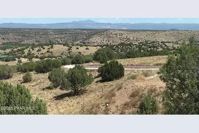 20480 N Buckboard Lane, Paulden, AZ 86334 - Photo 3