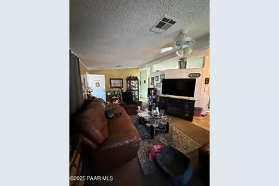 18212 S Pioneer Road, Peeples Valley, AZ 86332 - Photo 13