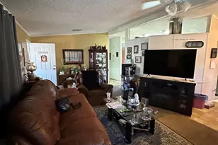 18212 S Pioneer Rd, Peeples Valley, AZ 86332 - Photo 13