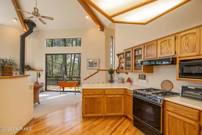 140 Laurel Court, Prescott, AZ 86303 - Photo 11