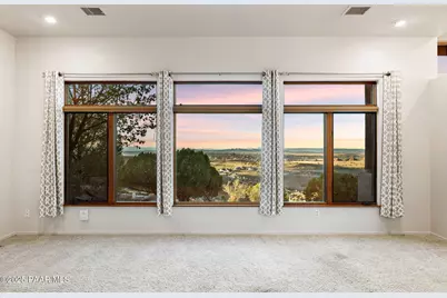 1047 Yavapai Hills Drive, Prescott, AZ 86301 - Photo 11