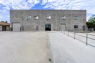 430 N Mount Vernon Suite 7-8, Prescott, AZ 86301 - Photo 1