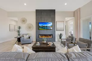 6212 E Shasta Daisy Ln, Prescott Valley, AZ 86315 - Photo 9