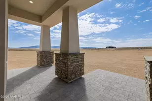 6212 E Shasta Daisy Ln, Prescott Valley, AZ 86315 - Photo 3