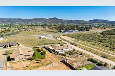 1850 S Crooked H Trail, Dewey-Humboldt, AZ 86327 - Photo 45