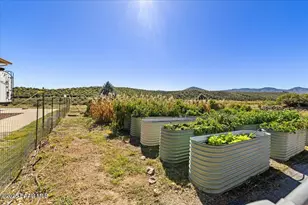 1850 S Crooked H Trail, Dewey-Humboldt, AZ 86327 - Photo 37