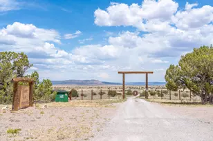 61076 State Route 66 Hwy, Williams, AZ 86046 - Photo 3