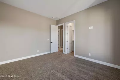 15900 E Lone Fox Trail, Dewey-Humboldt, AZ 86327 - Photo 45