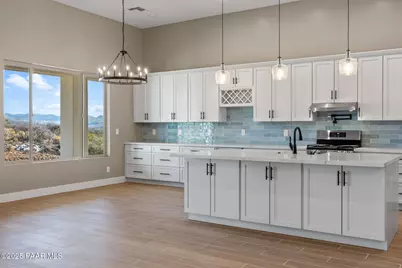 15900 E Lone Fox Trail, Dewey-Humboldt, AZ 86327 - Photo 19