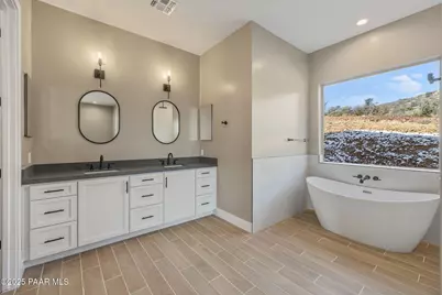 15900 E Lone Fox Trail, Dewey-Humboldt, AZ 86327 - Photo 23