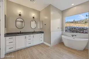 15900 E Lone Fox Trail, Dewey-Humboldt, AZ 86327 - Photo 23