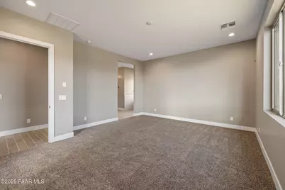 15900 E Lone Fox Trail, Dewey-Humboldt, AZ 86327 - Photo 21