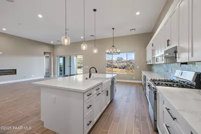 15900 E Lone Fox Trail, Dewey-Humboldt, AZ 86327 - Photo 17