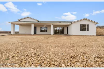 15900 E Lone Fox Trail, Dewey-Humboldt, AZ 86327 - Photo 31