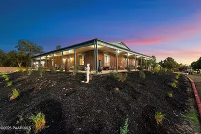 33425 W Cowboy Clint Way, Seligman, AZ 86337 - Photo 11