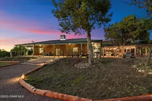 33425 W Cowboy Clint Way, Seligman, AZ 86337 - Photo 7