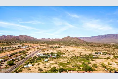 22055 W Sunrise Road, Congress, AZ 85332 - Photo 17