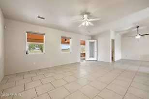 25800 N Poppy Dr, Paulden, AZ 86334 - Photo 5