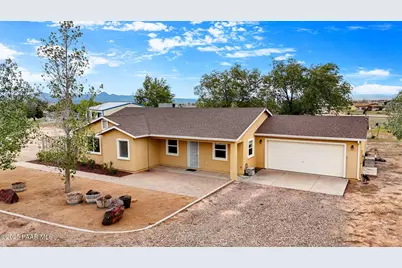 25800 N Poppy Drive, Paulden, AZ 86334 - Photo 1