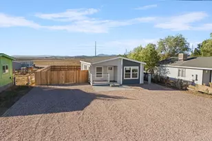 375 W Venice Way, Paulden, AZ 86334 - Photo 3