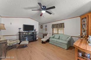 550 Palm Dr, Wickenburg, AZ 85390 - Photo 5