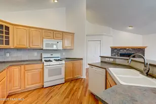 7702 N Deerfield Dr, Prescott, AZ 86305 - Photo 9