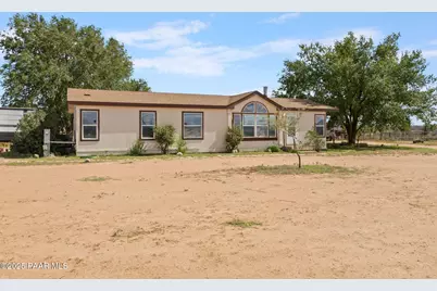 24975 N Naples Street, Paulden, AZ 86334 - Photo 1