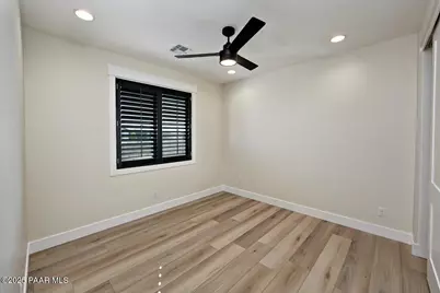 5999 E Finch Street, Prescott Valley, AZ 86314 - Photo 17