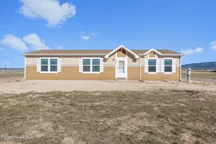 12221 N King Tate Ct, Prescott Valley, AZ 86315 - Photo 1