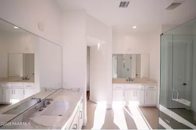 1124 S Lakeview Drive, Prescott, AZ 86301 - Photo 11