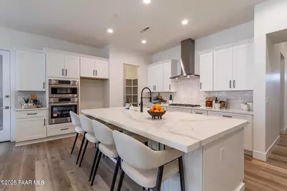 1124 S Lakeview Drive, Prescott, AZ 86301 - Photo 3