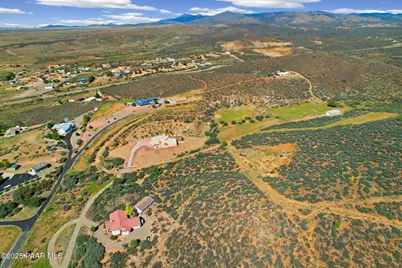 599 S Apache Knolls Trail, Dewey-Humboldt, AZ 86327 - Photo 3