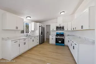 20772 E Stagecoach Trail, Mayer, AZ 86333 - Photo 11