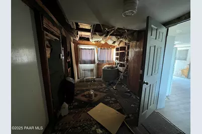 46625 N Jackrabbit Circle, Ash Fork, AZ 86320 - Photo 17