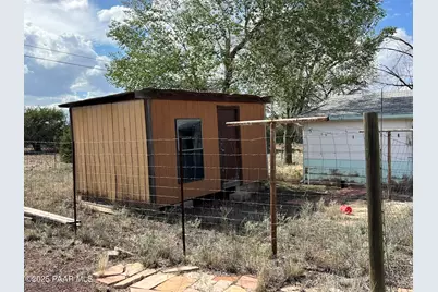 46625 N Jackrabbit Circle, Ash Fork, AZ 86320 - Photo 33