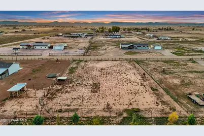 26243 N Vineyard Lane, Paulden, AZ 86334 - Photo 53